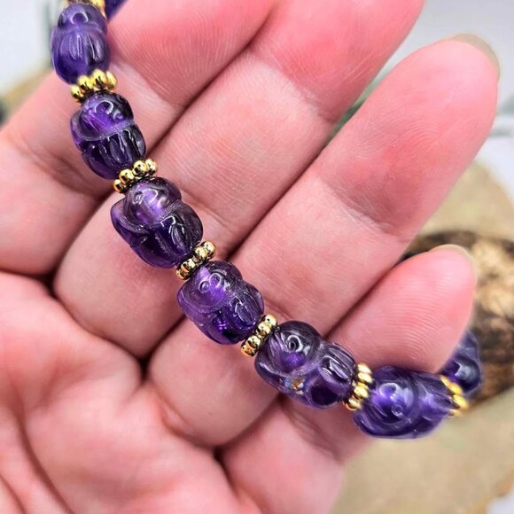 Rare Nature Amethyst Hand Carved Rabbit Beads Bracelet - Picture 2 of 10